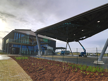 Outside the recently opened Digital Aviation Research and Technology Centre supplied with Frenger's® Chilled Beams and Radiant Heating Panels